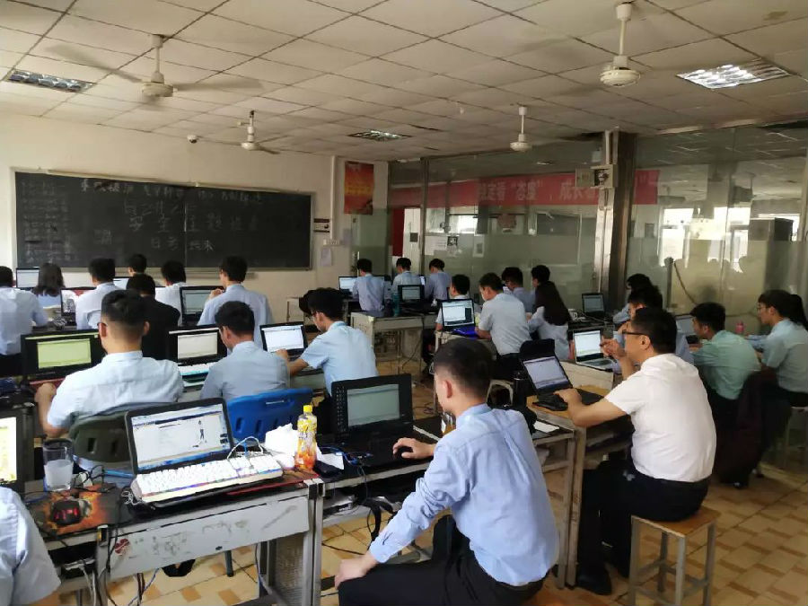 八維學校聚焦IT行業新突破口打造具有競爭力的高端IT人才