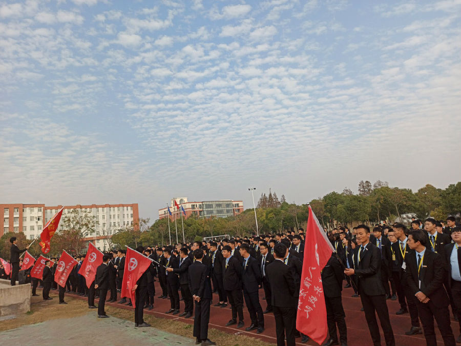 八維集團(tuán)為技術(shù)型人才提供廣闊職業(yè)發(fā)展空間